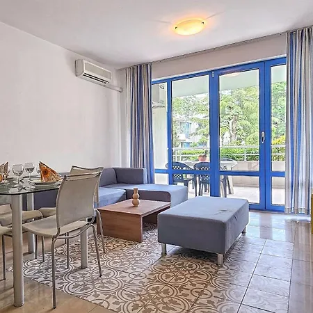 Excelsior Sunny * Slantchev Briag