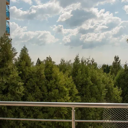 Апартаменты Excelsior Sunny *