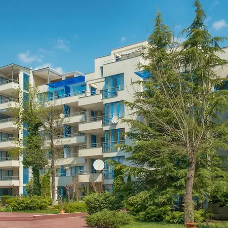 Excelsior Sunny Апартаменты