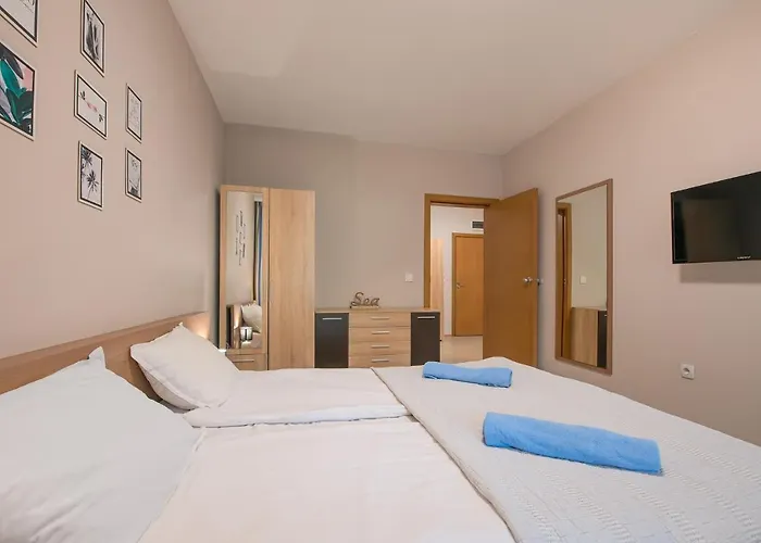 Excelsior Sunny Apartman *