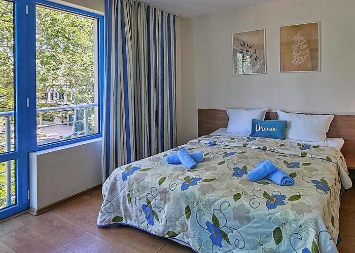 Excelsior Sunny Apartman Napospart